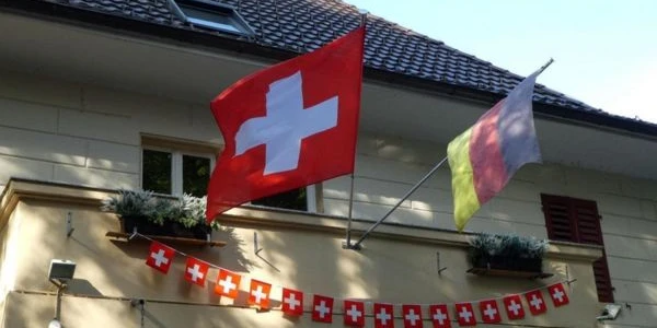 ألمانيا في مواجهة سويسرا